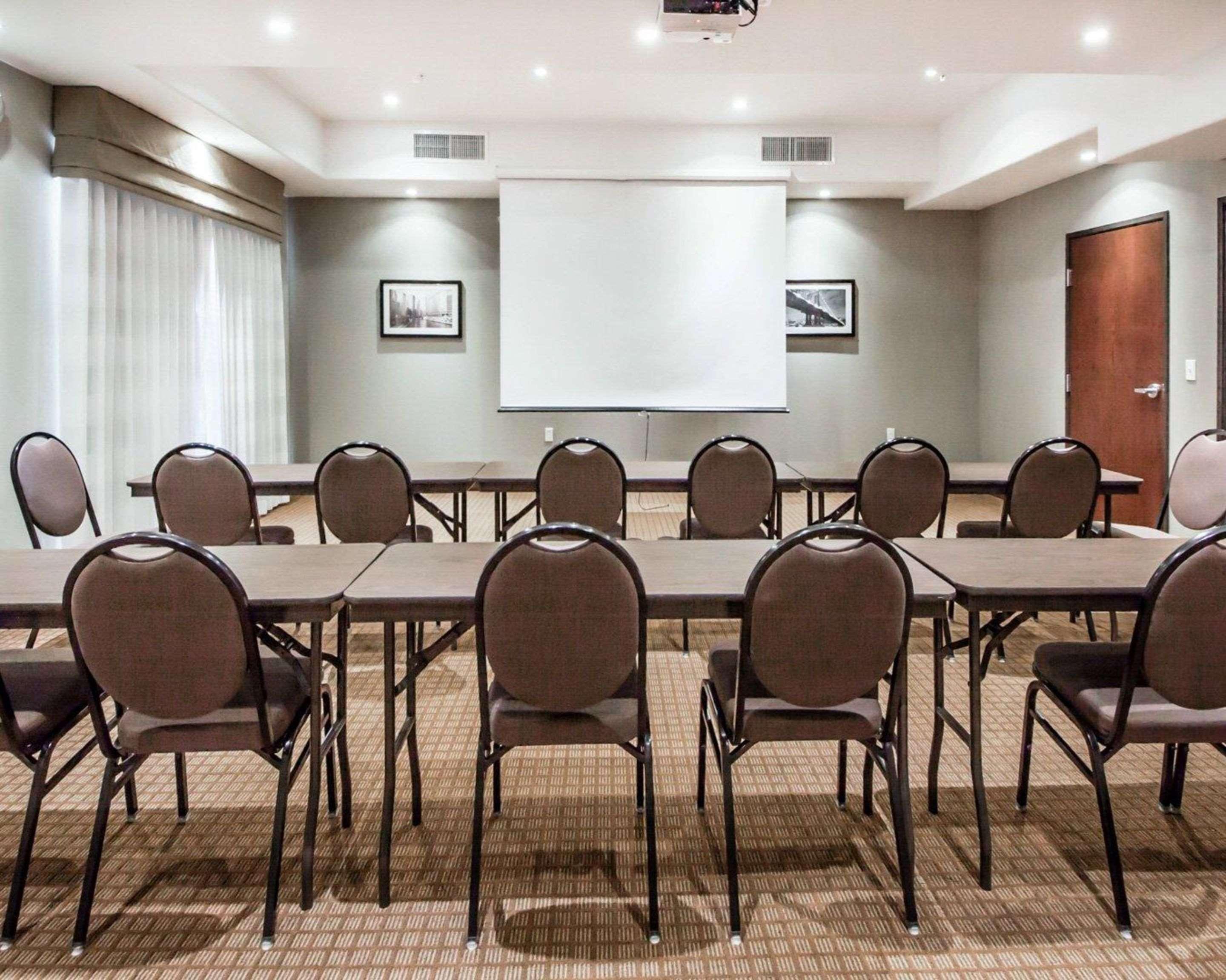 Sleep Inn & Suites Hennessey North Zewnętrze zdjęcie
